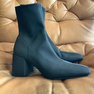 Zara Black Square Heeled Boots for Women